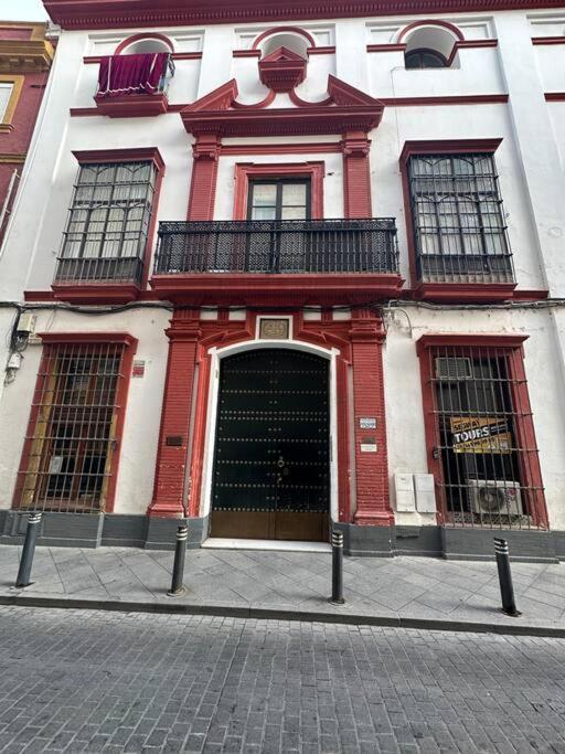 Apartamento Patio Sevillano Frente Catedral Exterior foto